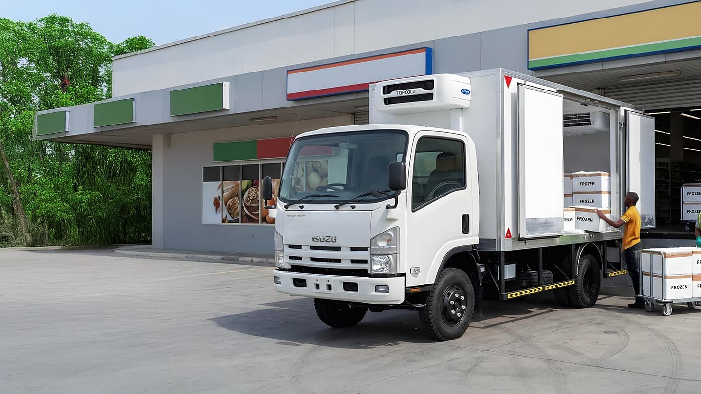 ISUZU N-Series em carga