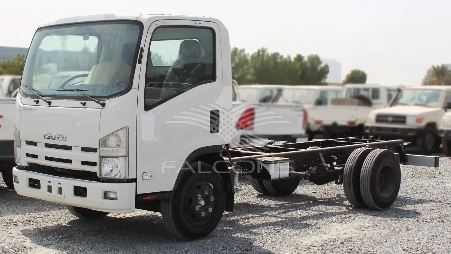 4570 cc (4.6L) 71L CHASSIS LAMP PW RADIO