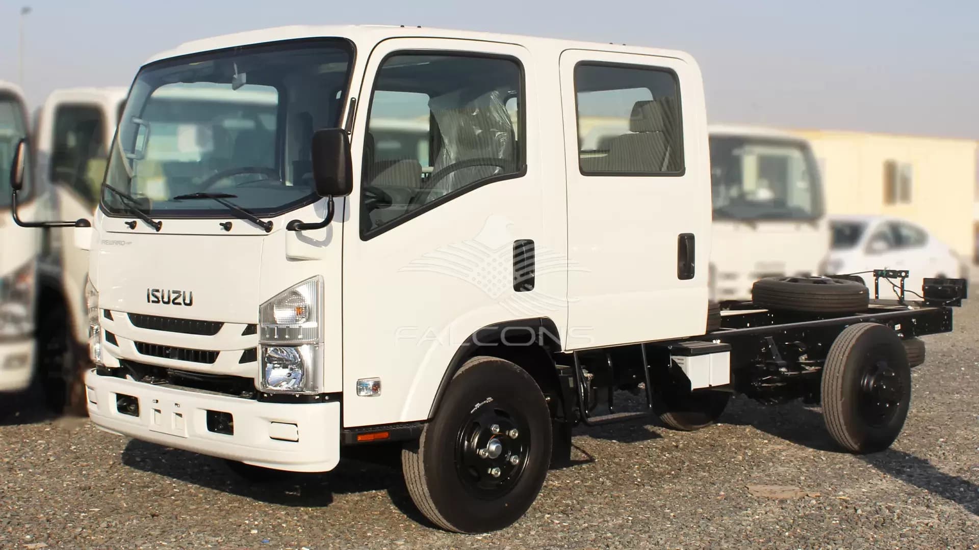 3.0L 85L Crew Cab Chassis MT