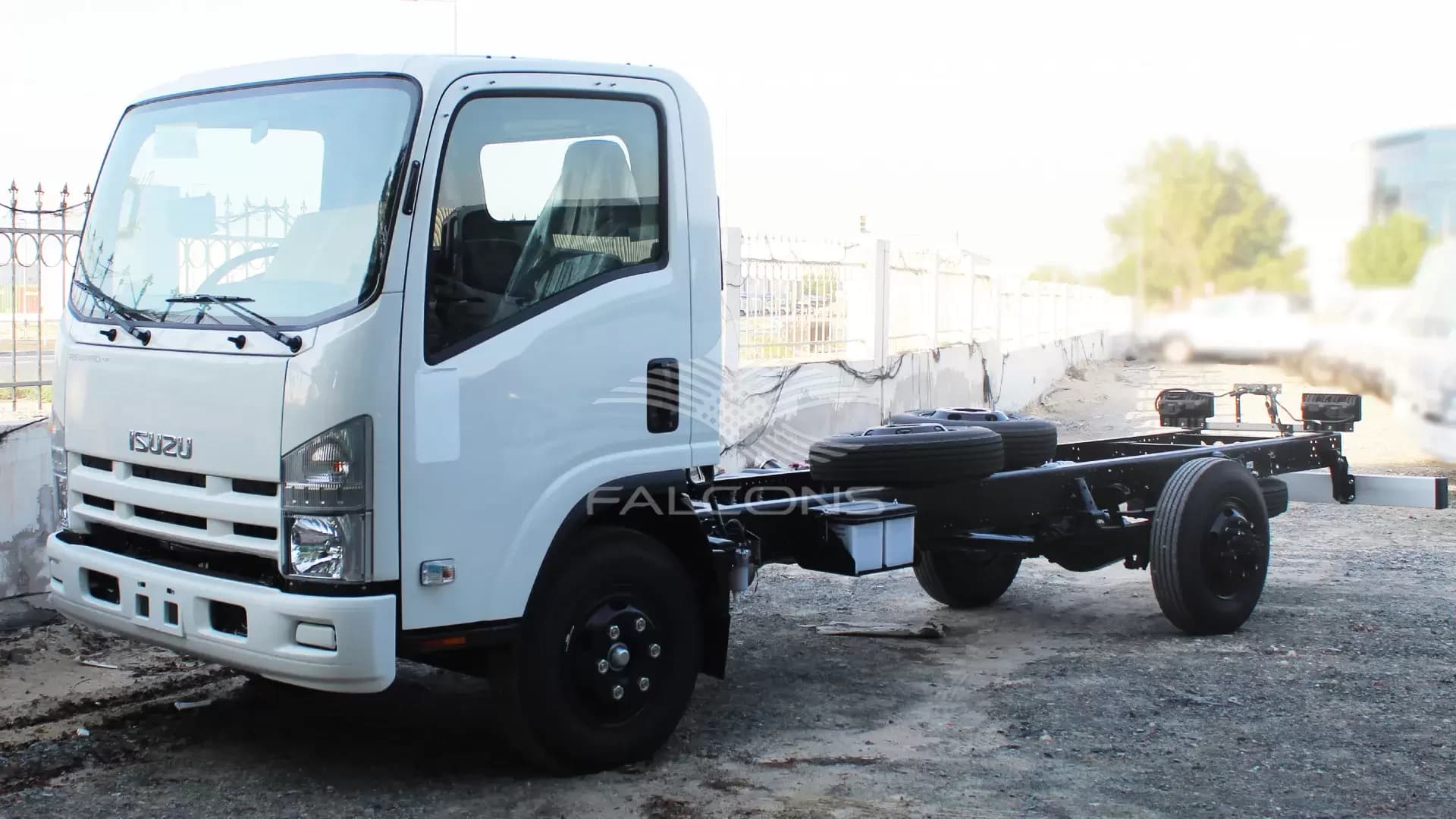 4.6L 71L LWB Cab Chassis MT