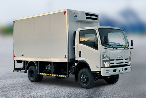 ISUZU NPR - Freezer Box